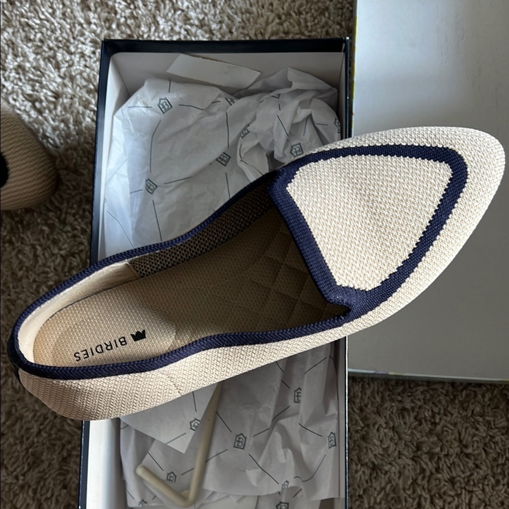 Birdies Women's Cream and Navy Loafers